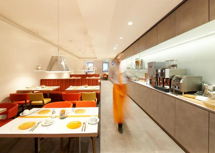 Simm's - Cityhotel Next To Metro U3 4* Vienna