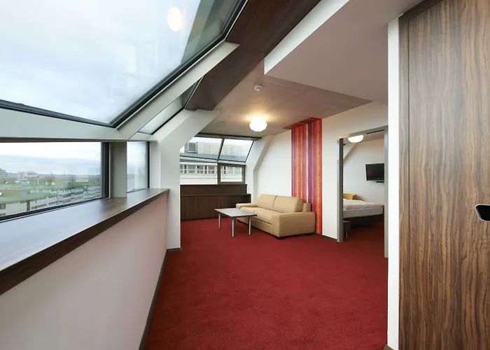 Simm's - Cityhotel Next To Metro U3 Otel 4*