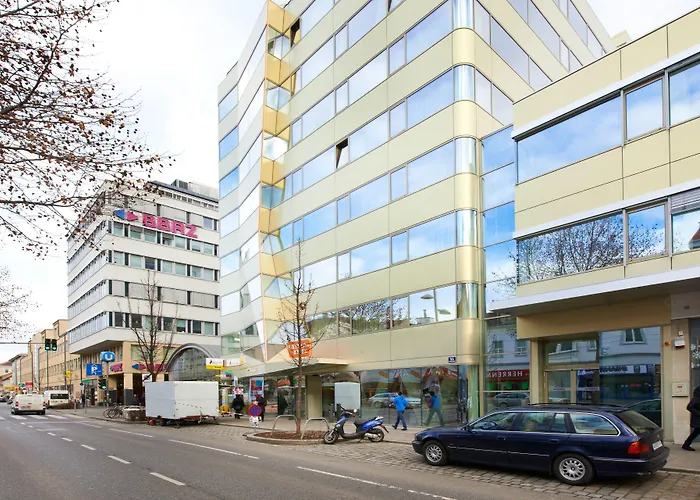 Simm's - Cityhotel Next To Metro U3 Otel 4*