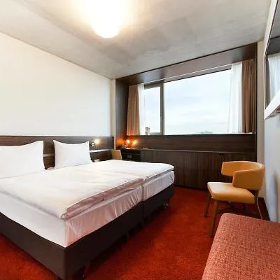 Hotel Simm's - Cityhotel Next To Metro U3